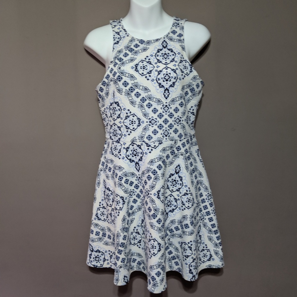 Aeropostale White/Blue Dress Medium